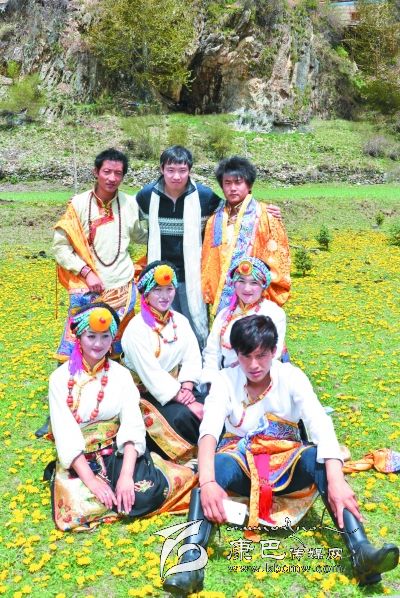 把美人裝進(jìn)心里，把美景留給眼睛